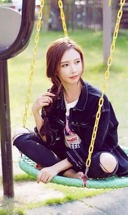 "屠炉公主"潘时七:一个多面美人,精致的脸蛋完美匹配各种形象|潘时七