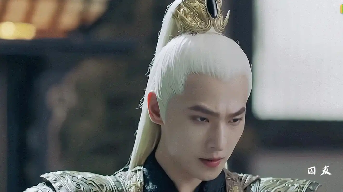 杨洋白发vs檀健次白发# 假如杨洋来饰演相柳!