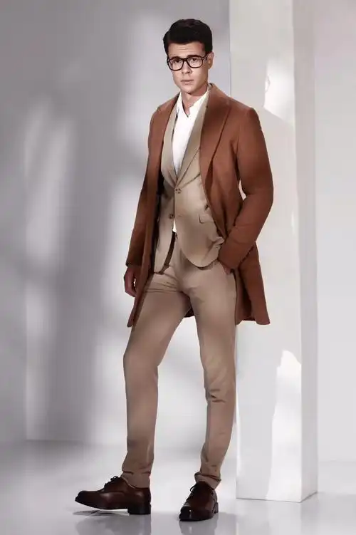 外国寸头型男模特—wolf狼哥