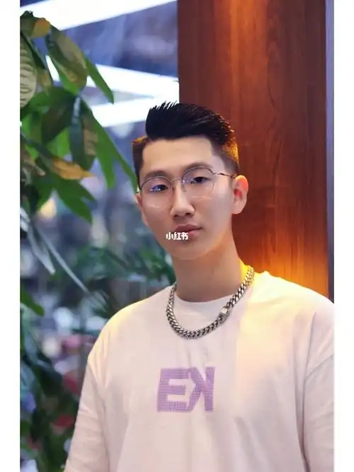 绅士男士发型分享