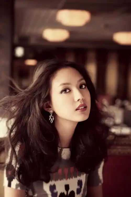 世界小姐张梓琳写真美若天仙!