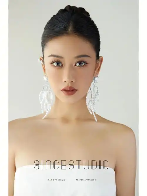 婚礼上黄黑皮女孩亚裔风格星妆晚宴