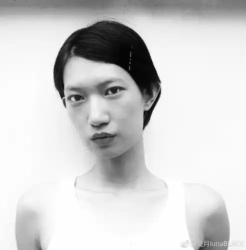 来聊聊天使之路的模特们?