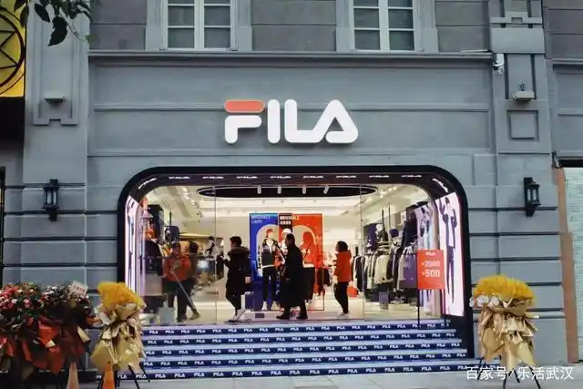 fila门店盛装开业