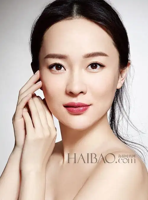 霍思燕,雅漾中国区代言人,海报图