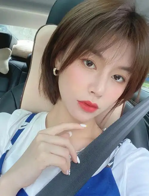 减龄短发推荐怎么打理都好看的短发