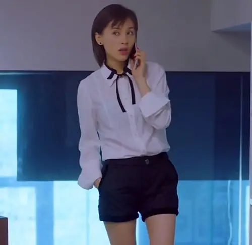 曲潇潇同款欢乐颂衬衫女韩范宽松夏中长款长袖黑色领带蝴蝶结上衣