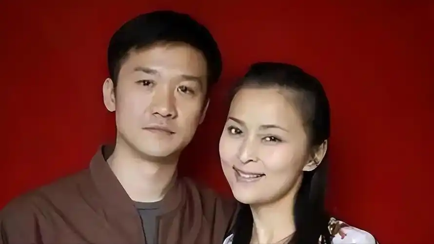 回顾许云帆娶黄志忠前妻何音和继子处成朋友结婚至今无子