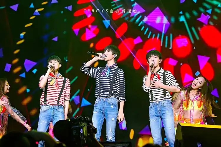 tfboys 广州三周年