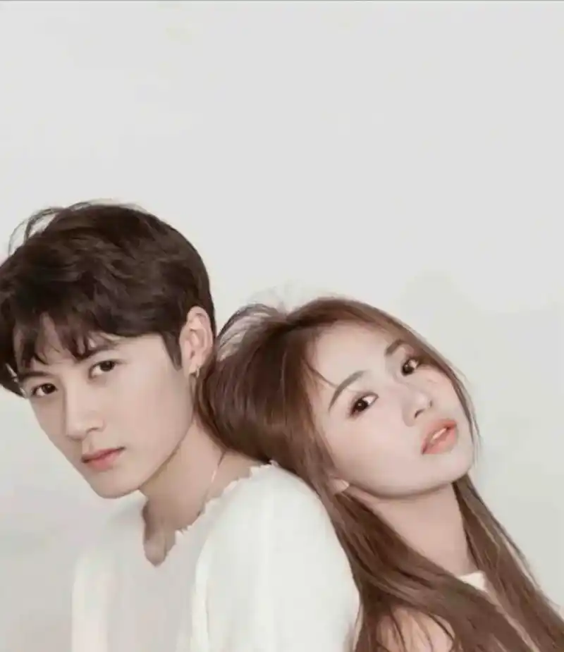 一夜之间檀健次女朋友,老婆都有了. 大部队起码也要几万人.