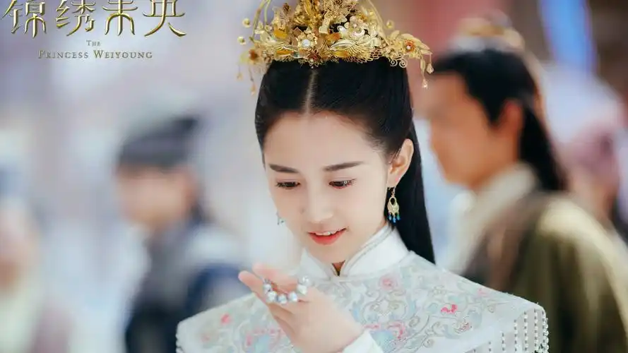 陈钰琪锦绣未央明星风尚壁纸5