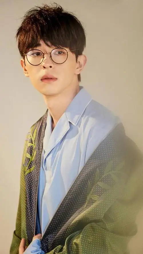 邓伦手机壁纸_高清邓伦手机壁纸_邓伦手机壁纸大全_美桌网