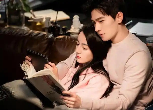 事实证明31岁的定毯神针迪丽热巴终于上道了