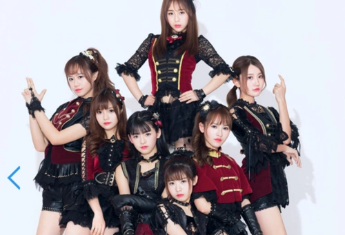 123木头人sing女团抄袭客官不可以? 曾被曝海报抄袭aoa