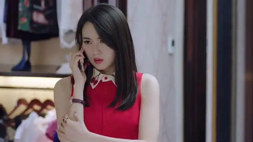 【一点资讯】暖爱:妹妹顶替姐姐拍广告,吓得内心慌