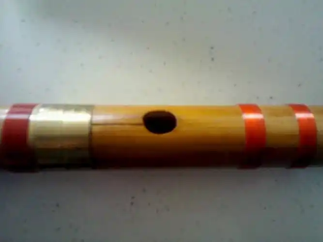 我的笛子开裂了,怎么办?有影响吗?如果有又该怎么挽救呢?求高手.