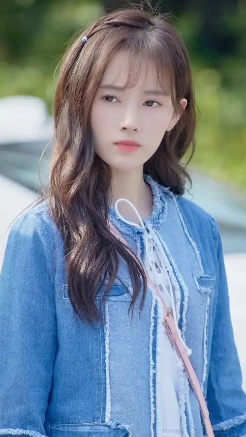 游泳先生宋茶茶鞠婧祎