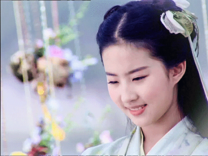 当年刘亦菲的赵灵儿真的好灵好漂亮! zt