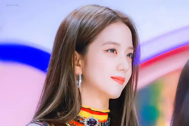 jisoo - 堆糖,美图壁纸兴趣社区