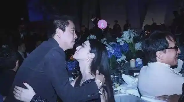 (范冰冰和张纪中)(范冰冰和杨受成)(范冰冰和成龙 坐大腿事件)有用的