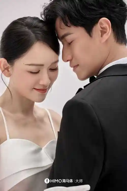 在那么多明星婚纱照中,陈乔恩和alan的这一组真的让我眼前一亮.