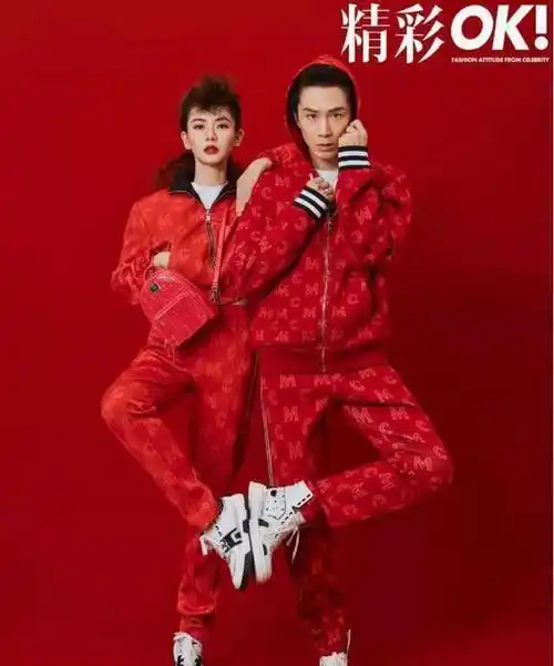 原创原创摩登夫妇戚薇李承铉拍ok精彩大片穿搭泛着甜