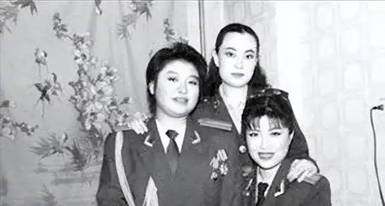 连续做了23年慈善被实名举报假慈善后韩红的正面回应终于来了