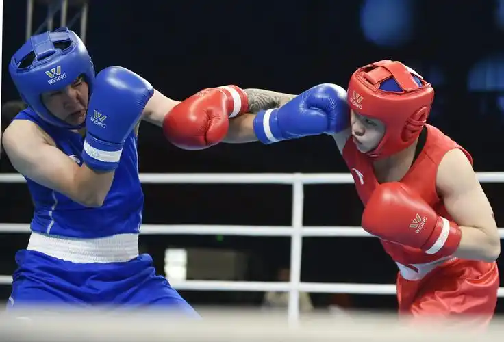 拳击——2019年"白沙杯"全国女子拳击锦标赛落幕