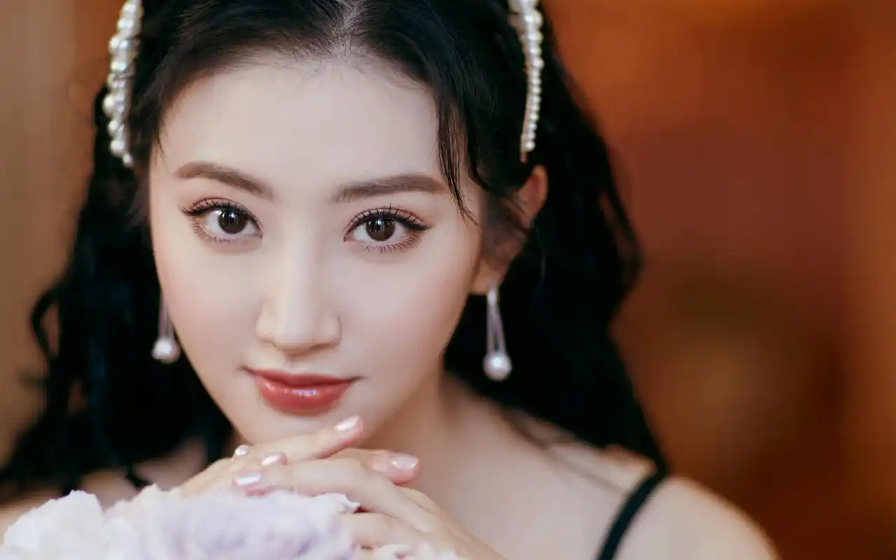 景甜气质温婉图片桌面壁纸-大陆明星-手机壁纸下载-美桌网