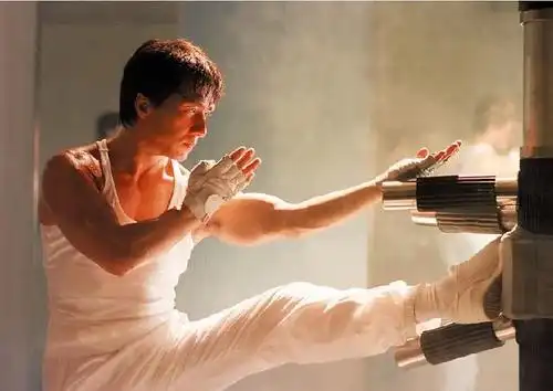 电影界大佬成龙和周星驰有什么过节?