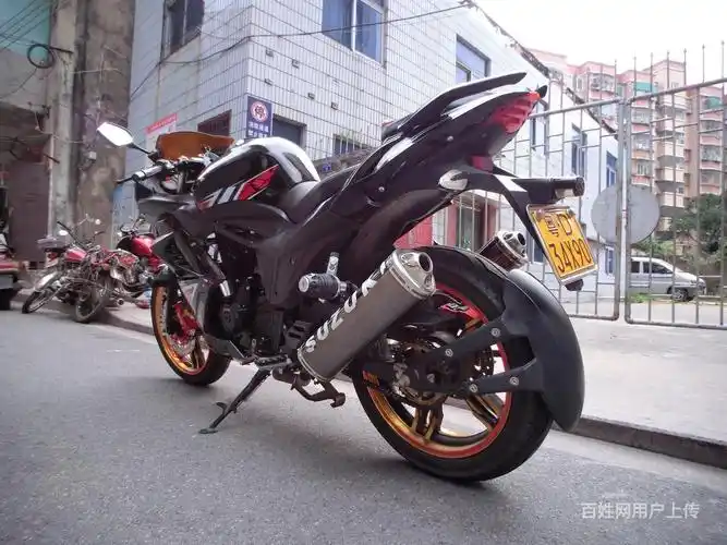 2018年购买r2地平线250cc,正牌证,附带年