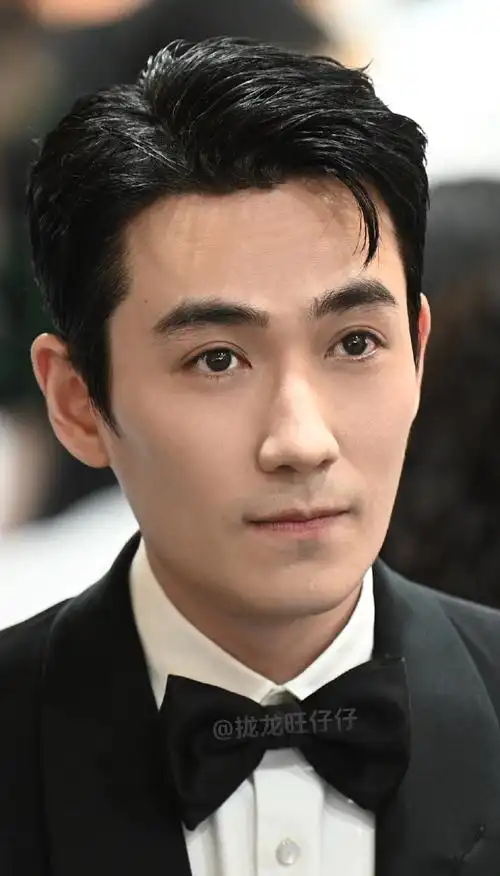 四大浓颜系男星##不用精修的明星##美人影帝朱一龙