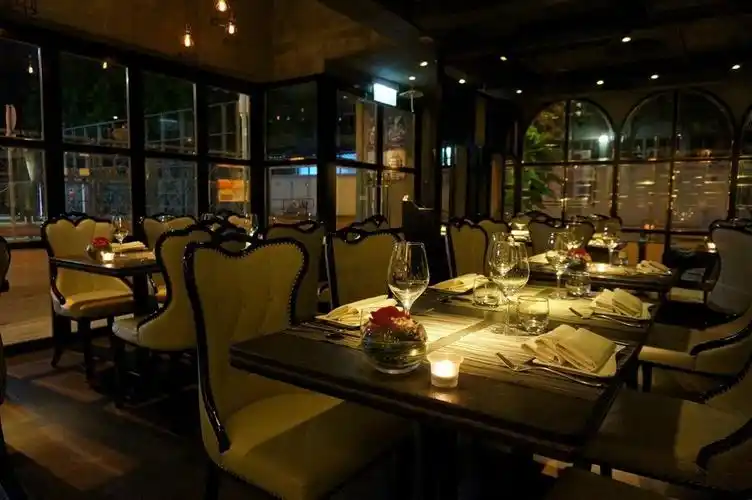 粉岭优雅高档西餐厅