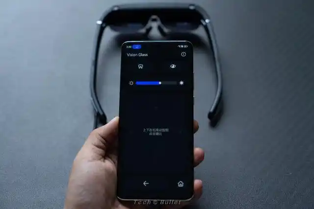 华为首款观影眼镜体验:随身携带 120 英寸巨幕