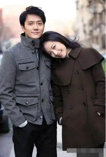 冯绍峰的女朋友一个比一个好漂亮网友大呼艳福不浅