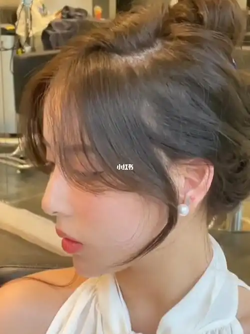 仙女必备显脸小发型八字小刘海