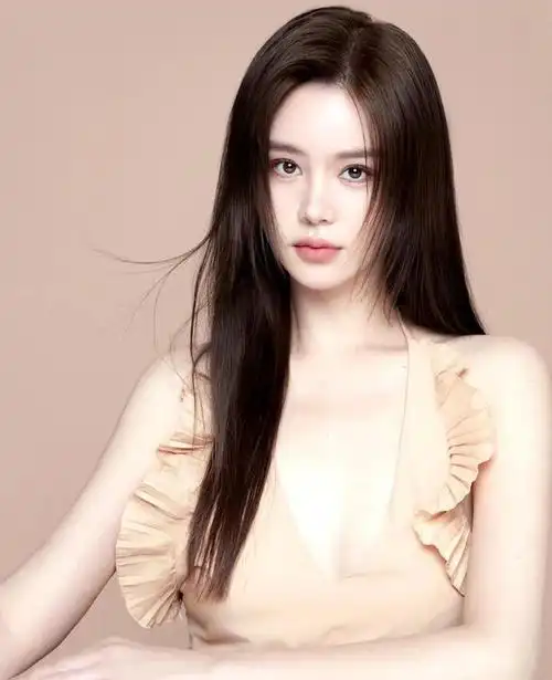 王晶导演力捧的美女演员邱意浓|马|编剧|电影导演|实力派演员|奥林