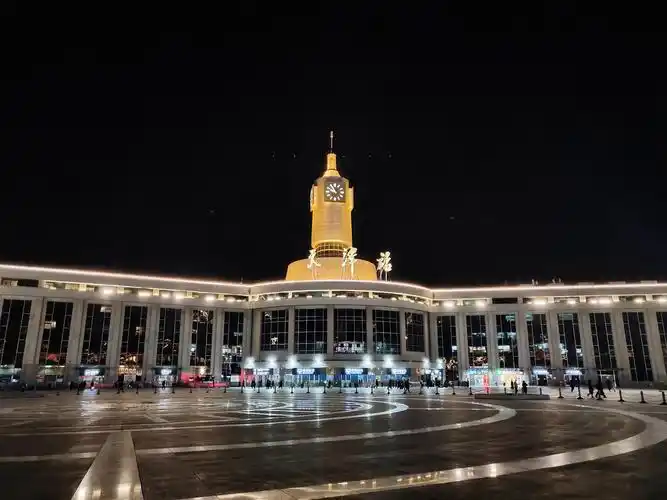 天津站津湾广场夜景