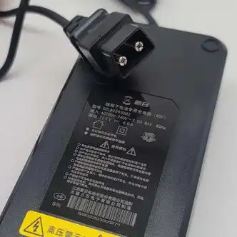 汇瑛蒂新日锂电池专用充电器48v60v2a4a原厂原配原车件dzl4812014 新