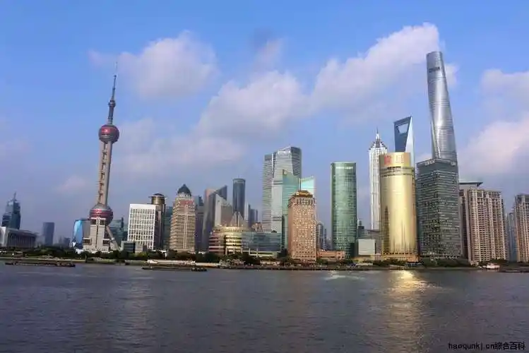 上海土地面积多少平方公里及人口多少(世界一流城市上海,为何发展这么