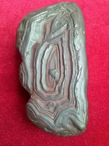 四川省古玩收藏协会陨石专业委员会五彩陨石分会.副会长董志全.