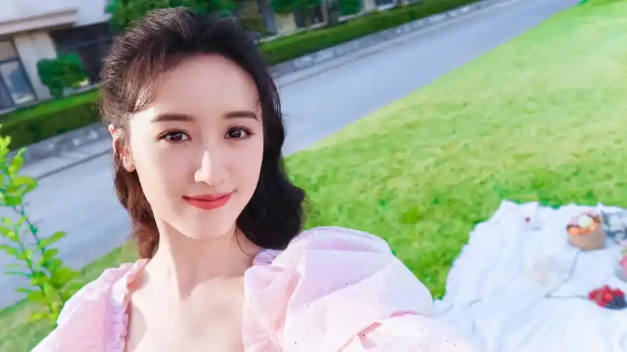 袁冰妍太好看惹