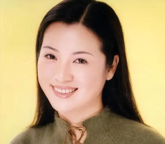 前央视主持名嘴王欢因病去世,刚退休5个月!生命的无常! - 聚缘娱乐网