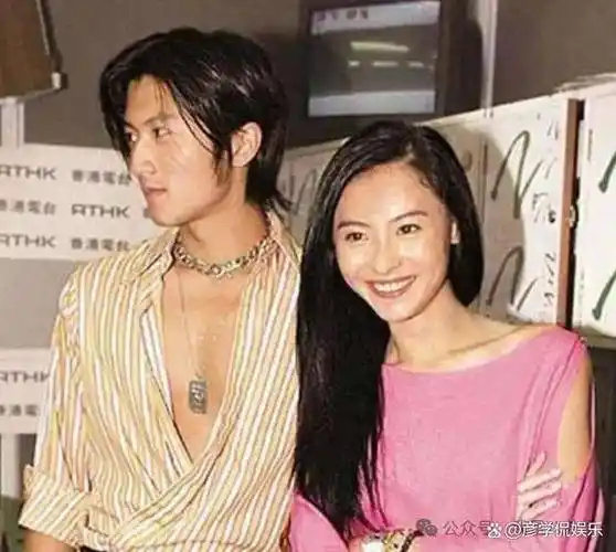 一张亲子鉴定曝光,让谢贤付出10亿代价,张柏芝愤怒离婚脱离谢家