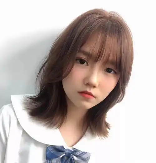 女士发型别乱剪,新时尚发型17款送给你,越来越多女性这样剪