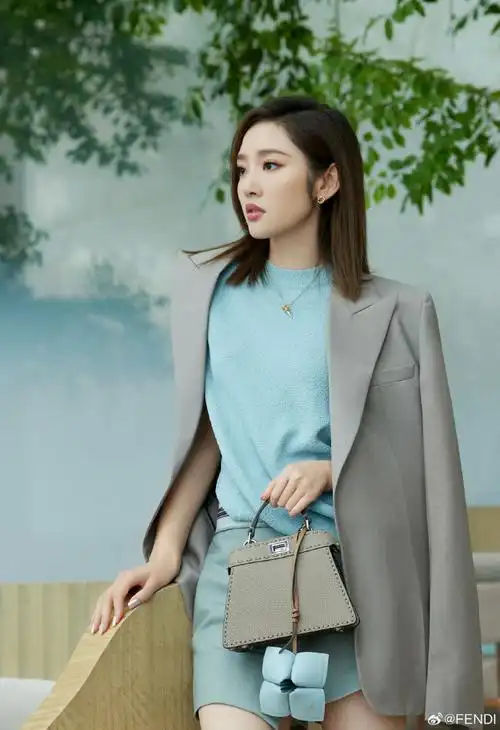 fendi品牌形象大使唐艺昕##fendiss24
