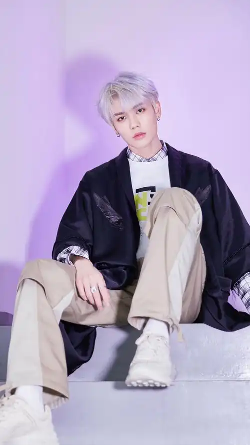 林彦俊手机壁纸图片