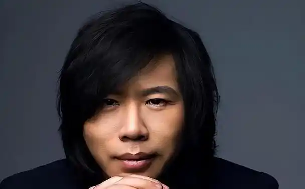 歌手郭峰的"销声匿迹",是整个乐坛的损失和悲哀