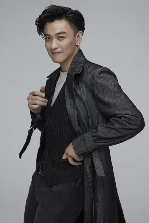 周一围新剧被吐槽又老又油腻赵丽颖暖心发声哥我在原地等你