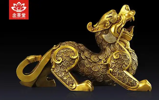 因为貔貅看着霸气所以很多人士会不自觉的触摸貔貅,貔貅能摸吗?